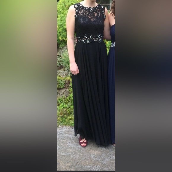 Black Prom Dress - Picture 3 of 11